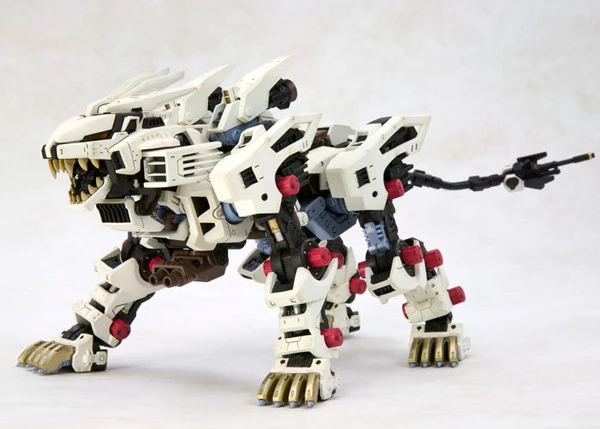 KOTOBUKIYA RZ-041 Liger Zero Marking Plus Ver Zoids Model Kit 4 KOTOBUKIYA RZ-041 Liger Zero Marking Plus Ver Zoids Model Kit - Image 2